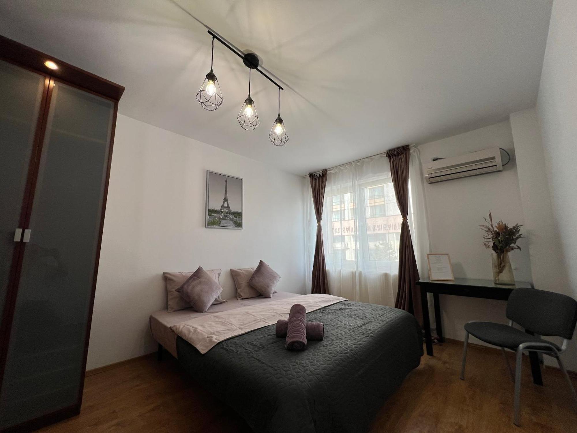 2 Rooms Apartment City Center Iasi Luaran gambar